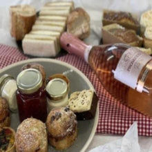 Load image into Gallery viewer, Doe Afternoon Tea
