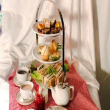 Load image into Gallery viewer, Doe Afternoon Tea